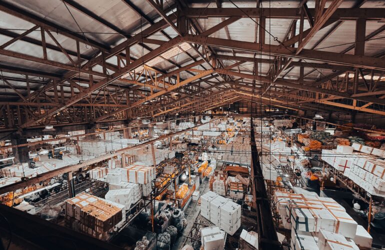 how to staff a warehouse in Chicago